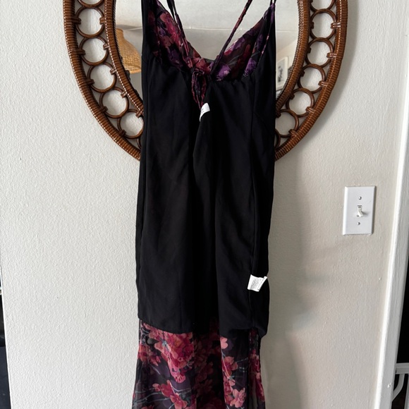 Revolve Showpo Aletts floral velvet burnout maxi dress size 4 - Picture 15 of 15